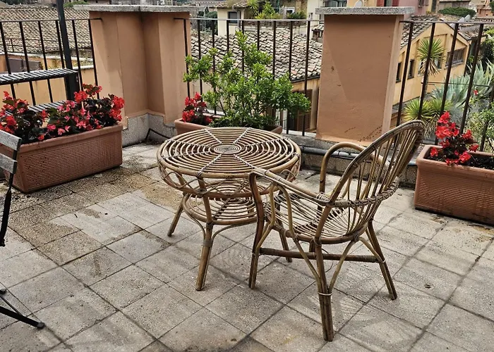 Domus Ibernesi Rome